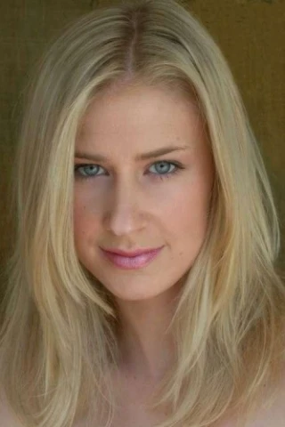 Kira Lee