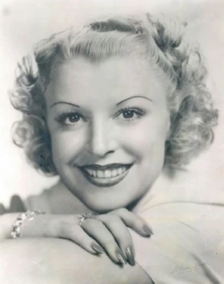 Collette Lyons