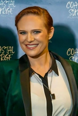 Amelia Foxton