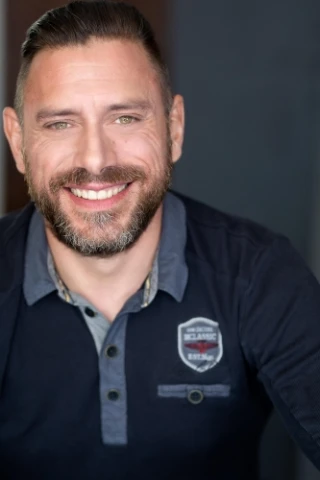 Yan Emond
