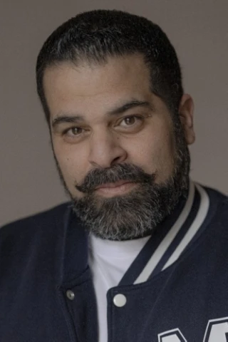 Mo Ahmadi