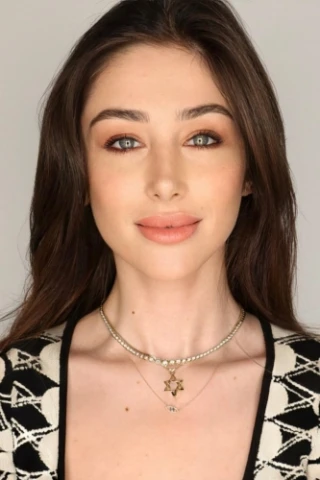 Danielle Stavin