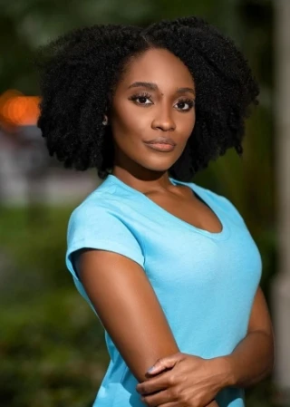 Rosharra Francis