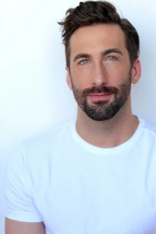 Travis Richardson