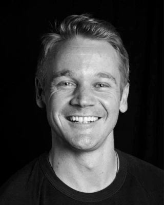 Stephen Hirst