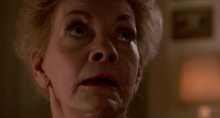 Evelyne Smith