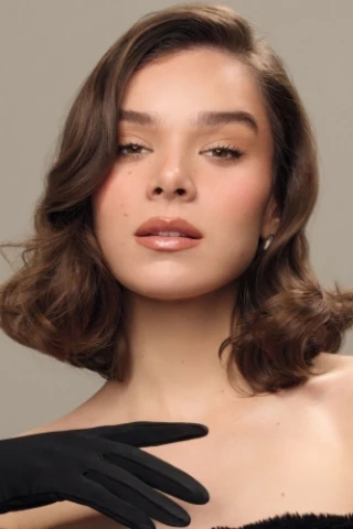 Hailee Steinfeld