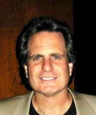 Dan Foliart