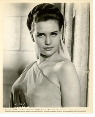 Davina Taylor