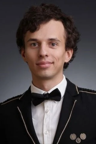 Dima Savyan