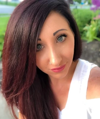 Renee Ashley