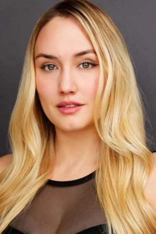 Naomi Kyle