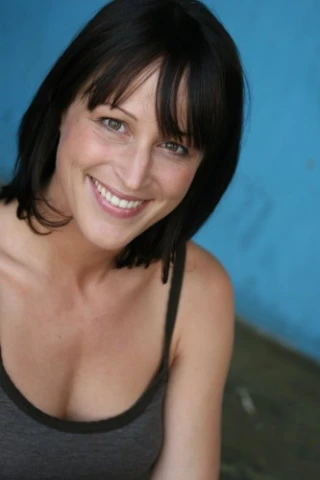 Nina Hauser