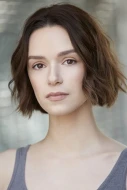 Alexandra Essoe