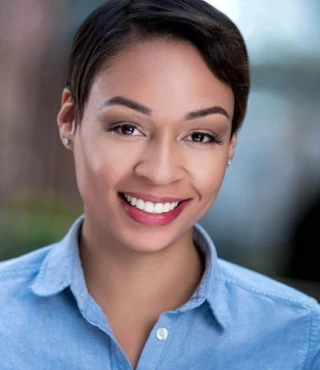 Nia Williams