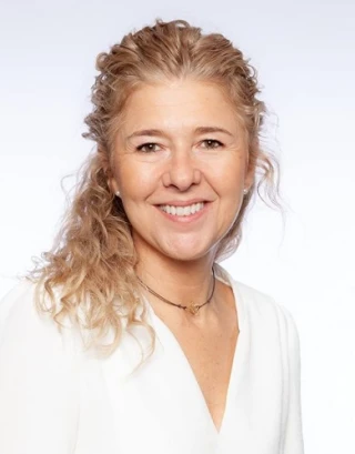Nadine Luque