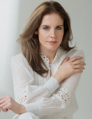 Alison Cain