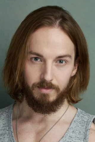 Alec James
