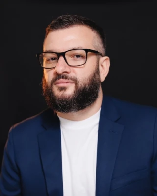 Shea Mirzai