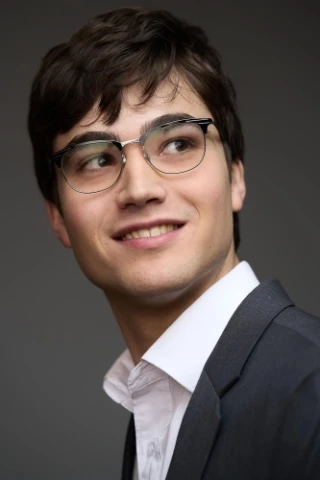 Max Garfin