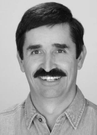 Ron E. Harris