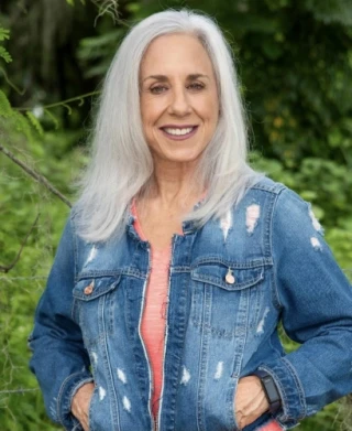Mary Leonard