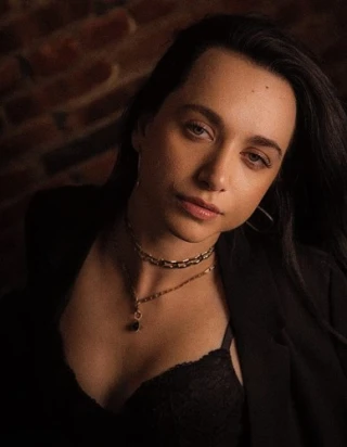Cassandra Jewel