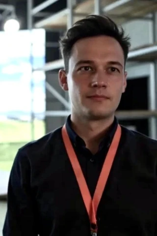 Max Serges