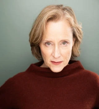 Sue Farina