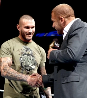 Randy Orton apologized to The Authority