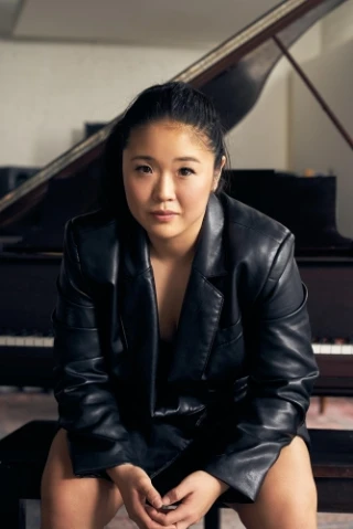 Shirley Song