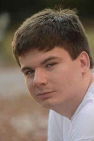 Bennett Tarr