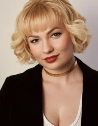 Victoria Strange