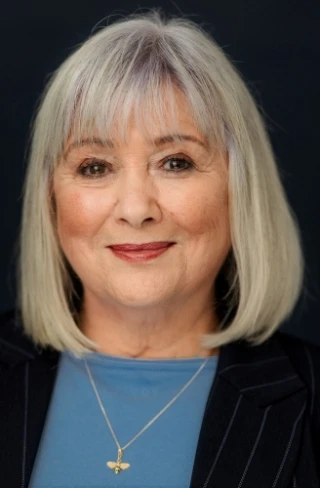 Jeannie Gee