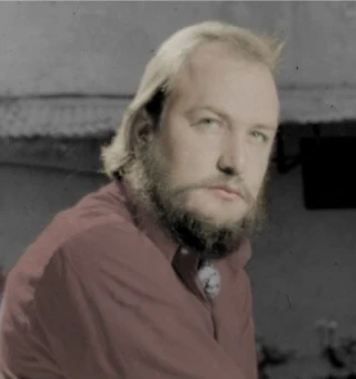 Ramón Menéndez