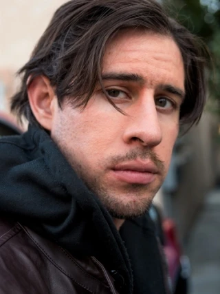Eddie Navarro