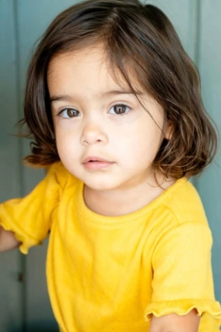 Lola Contreras