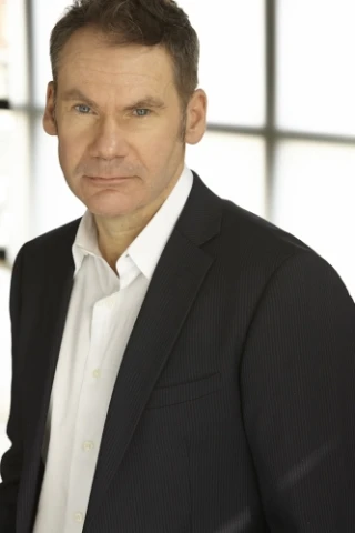 Thom Vernon