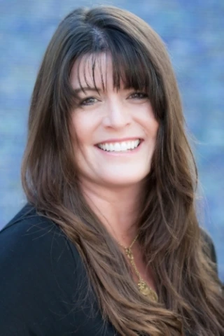 Holly Carney