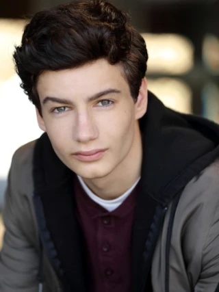 Elliot Chandler