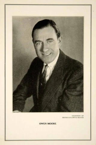 Owen Moore