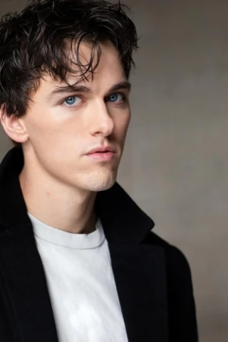 Andrew Neaves