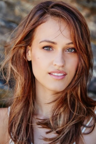 Tess Dobré