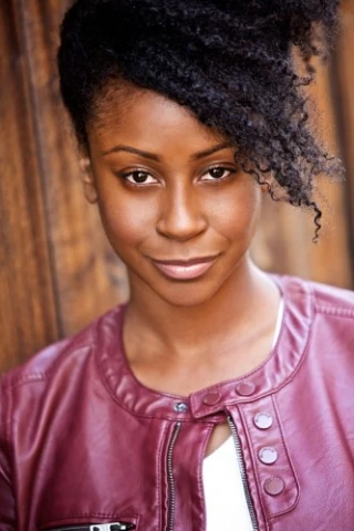Keila Hamilton