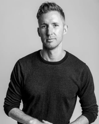 Garrett Paul