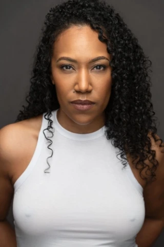Jenelle Simone