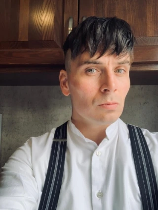 Neil Chapelhow
