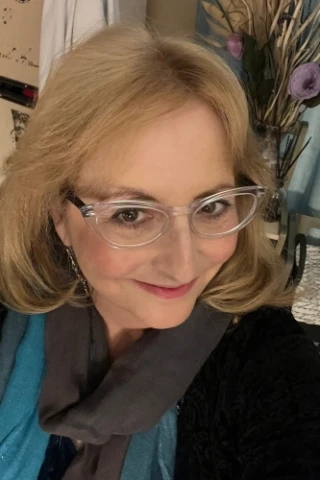 Kimberly Laux