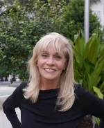 Laura Sayer