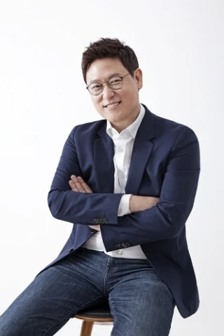 Dennis Hong